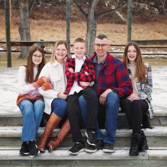 Meet your Posher, Maureen - Picture 1 of 1